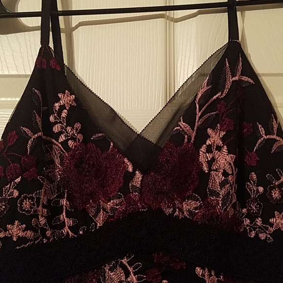 Whbm floral dress - Picture 2 of 2